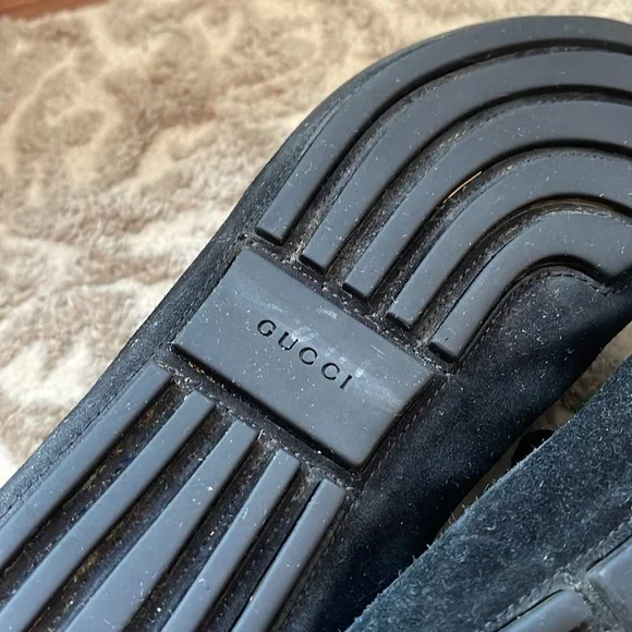 Gucci black Suede Driver loafers size 8